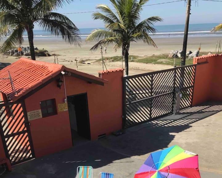 Itanhaém Pe Na Areia Gaivotas Com Wi-Fiヴィラ エクステリア 写真